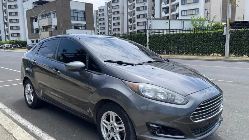 Ford Fiesta SE 2017 usado en venta en Cali