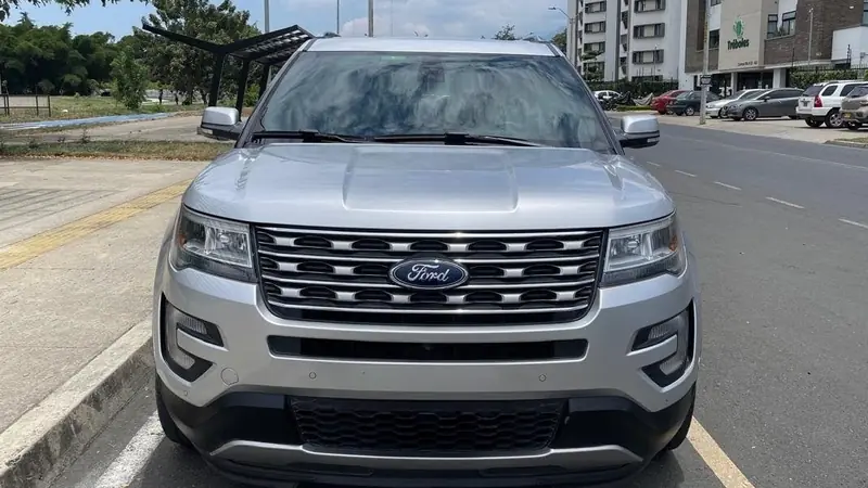 Ford Explorer Limited 2017 usado en venta en Cali — tablero y kilometraje